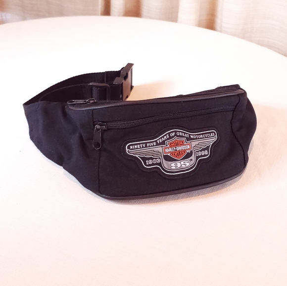 Harley-Davidson Handbags - Harley Davidson 95 yrs Waist Belt Bag Vintage 1998